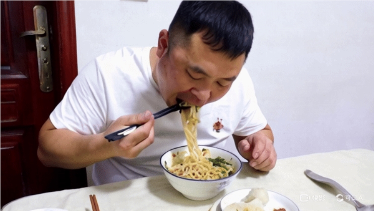 实测完快手的AI视频「可灵」后，我觉得这才是第一个中国版Sora