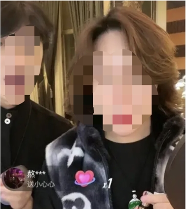 一夜掉粉百万，被流量反噬的网红们踩了哪些雷区？